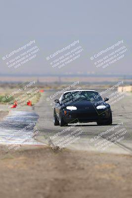 media/Sep-20-2025-Extreme Speed (Sat) [[1fcc23683c]]/Orange (Mid Intermediate)/Session 2 (Sunrise)/